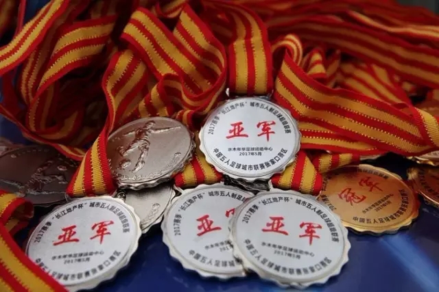 梅西职业生涯进球数突破920，成历史第二人